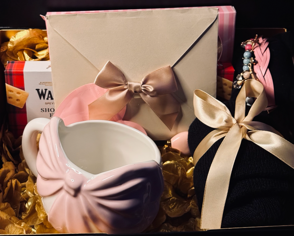 The Cozy Gesture | Romantic Gift Box for Her