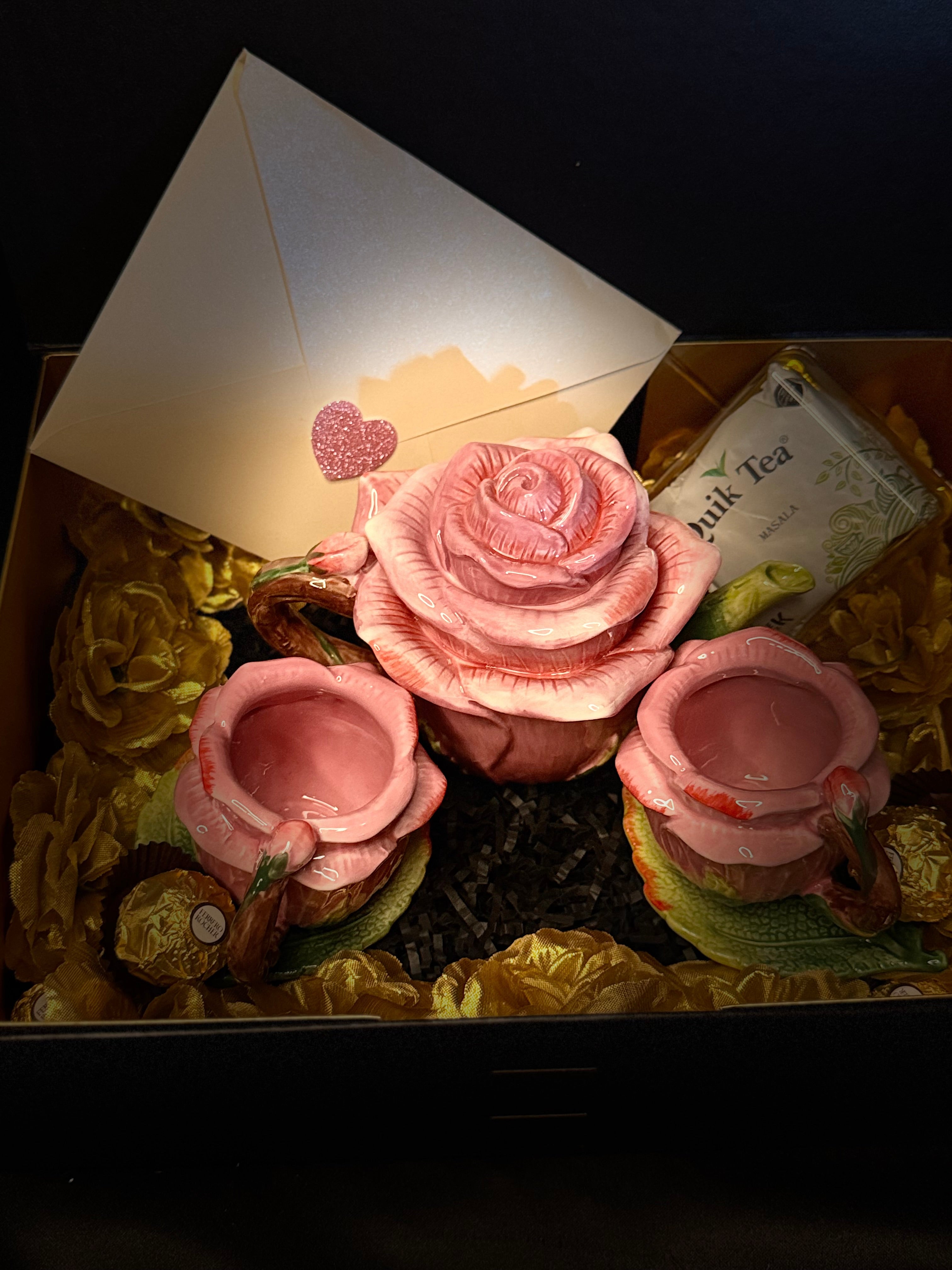 Letters & Roses Rose Tea Set | Luxury Tea Gift Box